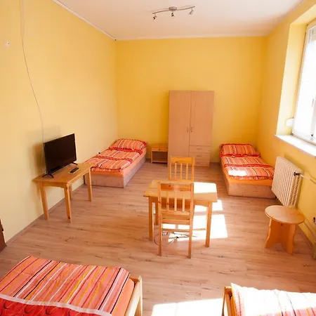 Ubytovanie Nova Hostel *